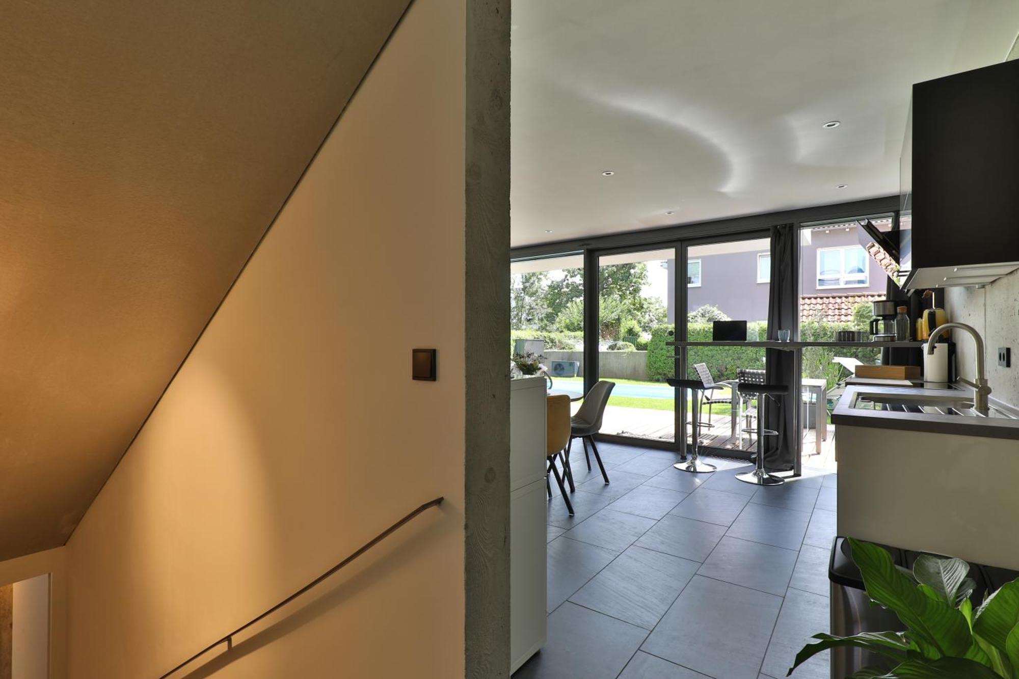 Modernes Studio-Apartment 格斯特霍芬 外观 照片